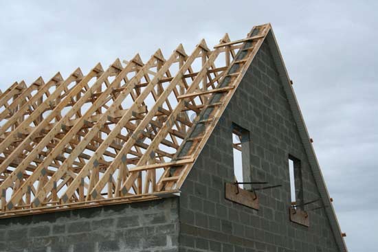 Многощипцовая крыша: сложность форм и совершенство технических решений